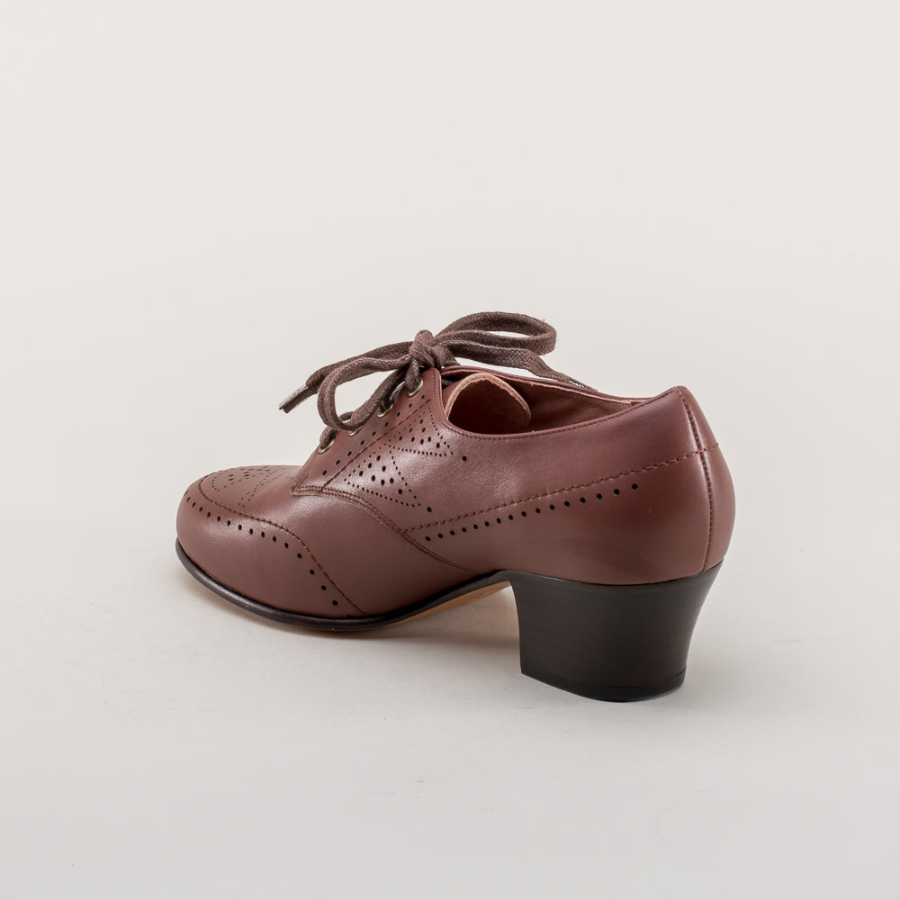 American Duchess Claire 1940s Oxfords (Brown) — main product shot
