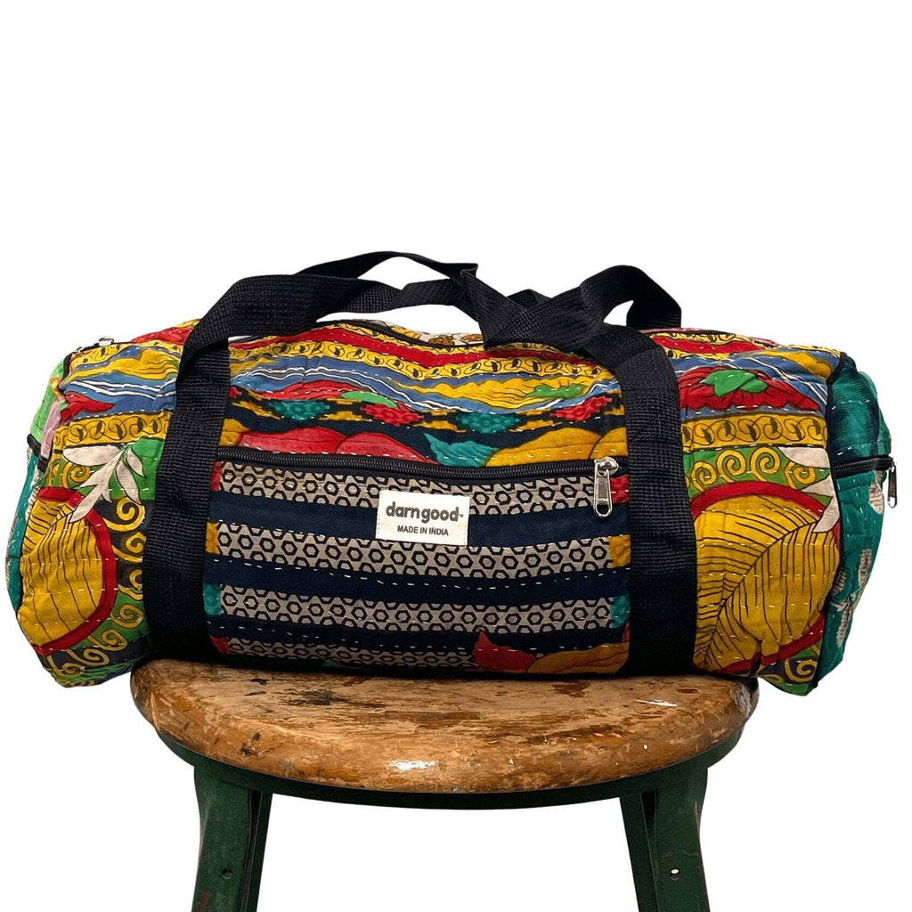 Darn Good Yarn Darn Good Yarn Overnight Kantha Travel Bag — construction detail