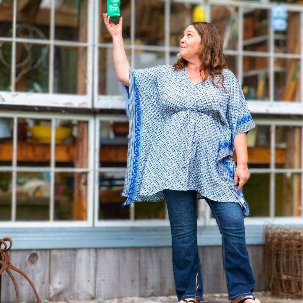 Darn Good Yarn Seconds and Surplus Aanya Adjustable Short Kaftan — detail close-up