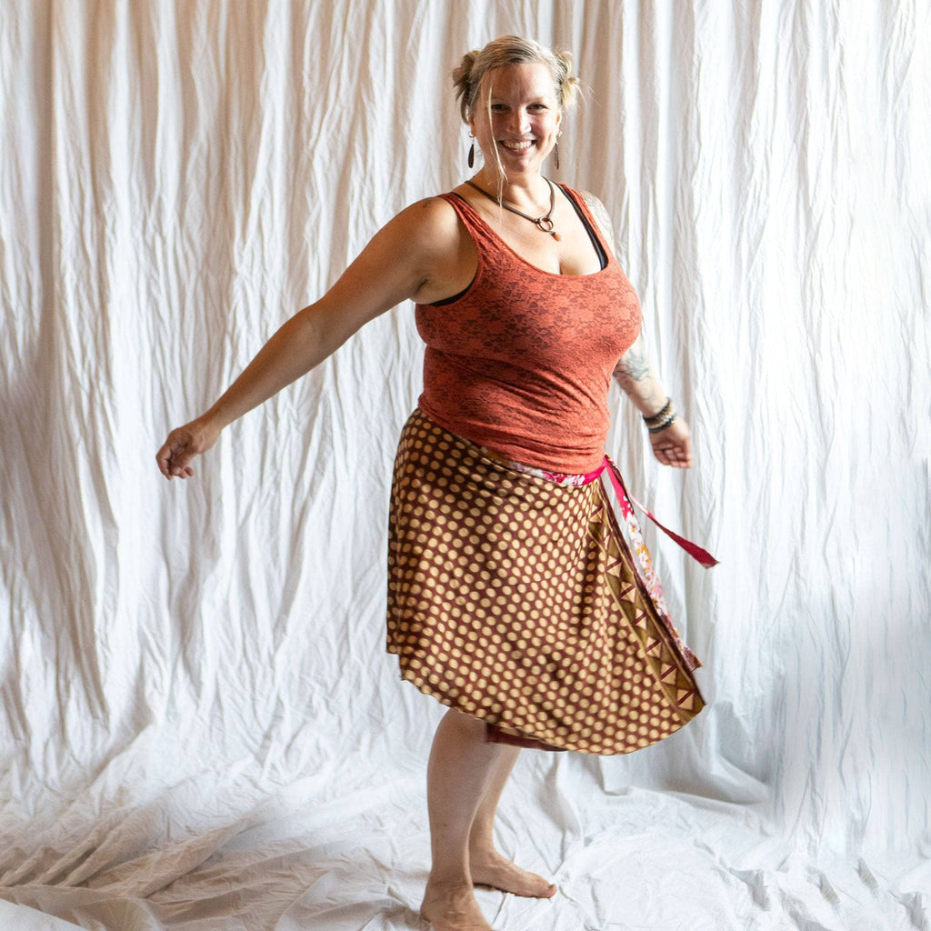 Darn Good Yarn Made With Love: The Original Sari Wrap Skirt — color detail