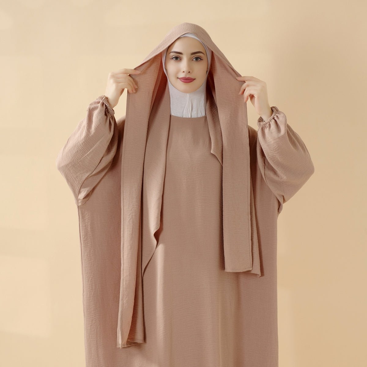 Mariam's Collection Cocoon-Cut Crepe Abaya Perfect For Umrah With One-Piece Hijab Attached (MA143) — construction detail