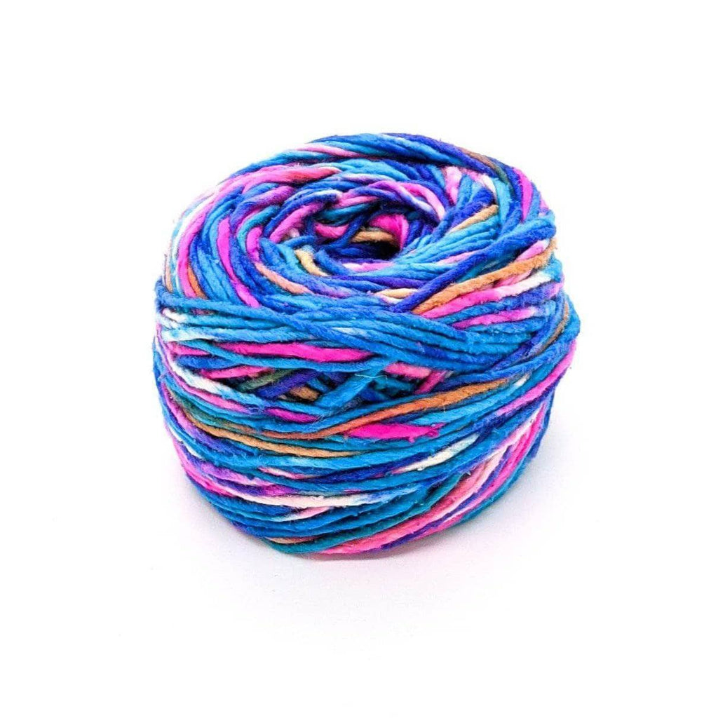 Darn Good Yarn Darn Good Yarn Convertible Mittens Knitting Kit — Darn Good Yarn branding close-up