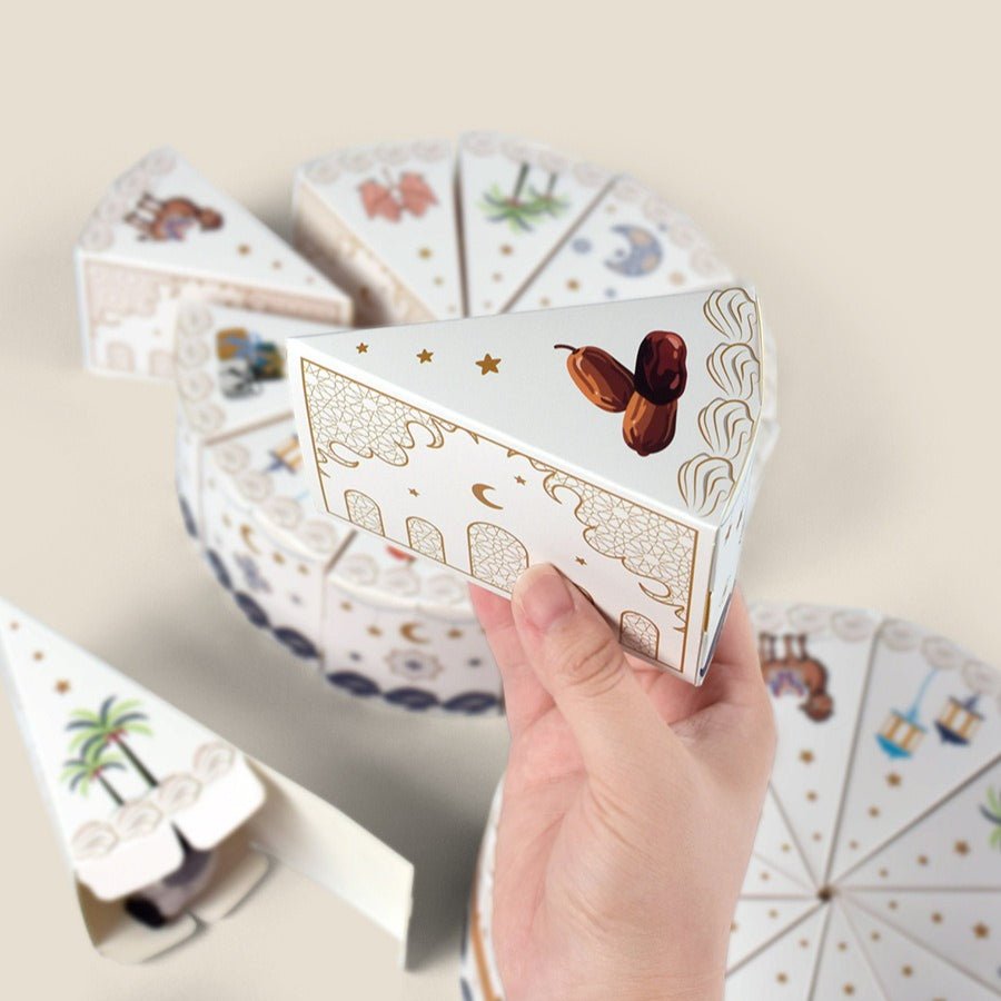 Creative Triangle Cake Gift Blind Box Set (MAC387)