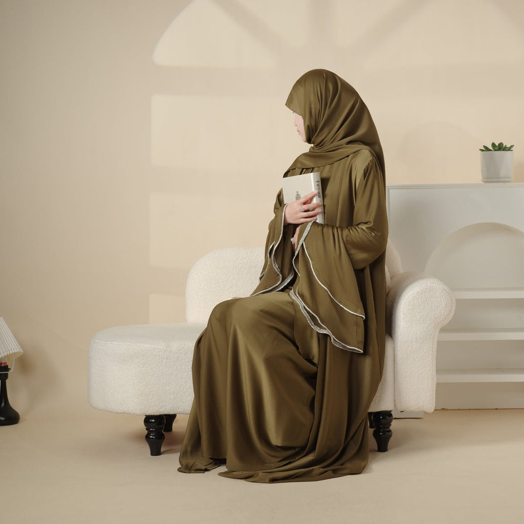 Mariam's Collection Crepe Satin Ruffle Sleeve Abaya, 5-Piece Set (MOA033) — detail close-up