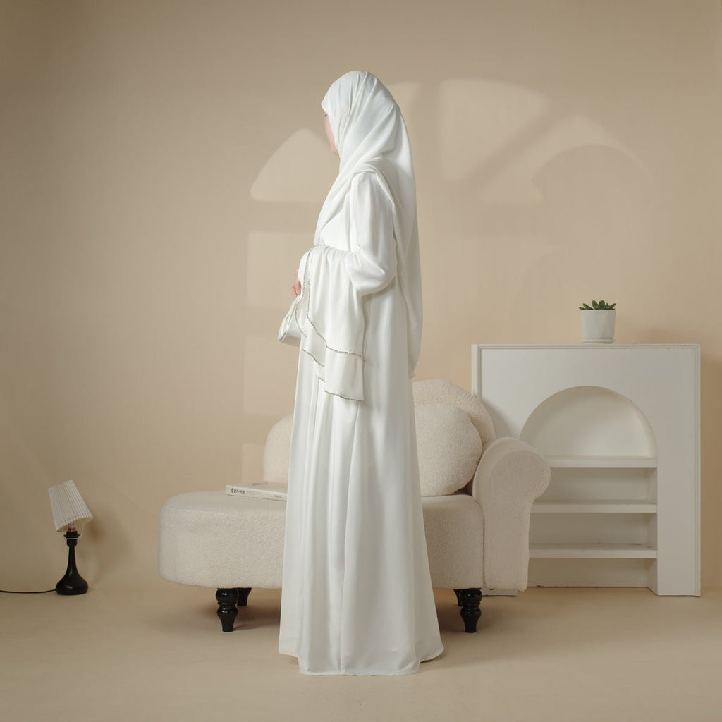 Mariam's Collection Crepe Satin Ruffle Sleeve Abaya, 5-Piece Set (MOA033) — lifestyle context