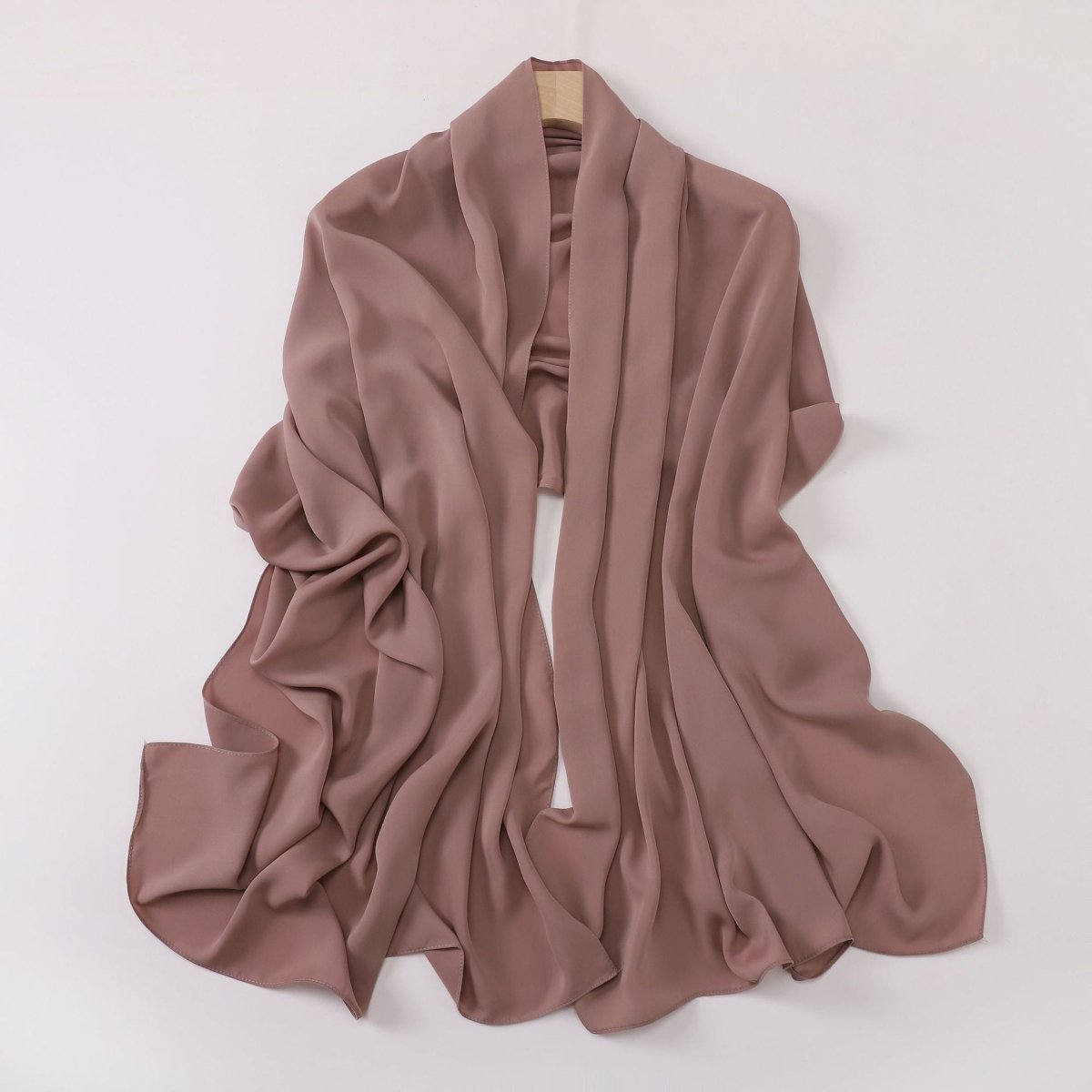 Mariam's Collection Crinkle-Resistant Long Hijab Silk-Like Hijab (MH154) — detail shot 10