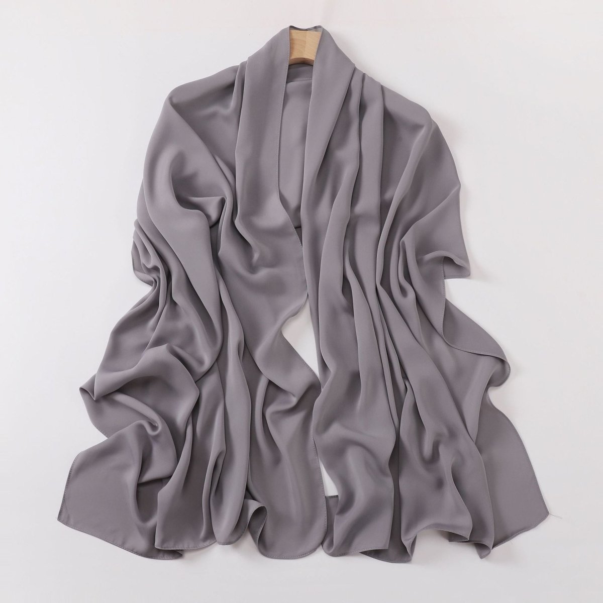 Mariam's Collection Crinkle-Resistant Long Hijab Silk-Like Hijab (MH154) — detail shot 7