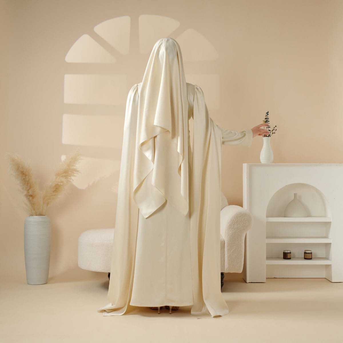 Luxury Hand-Embellished Cape  Abaya (MA144)