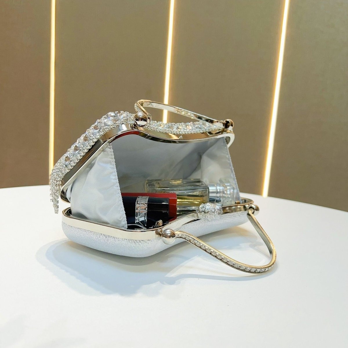 Mariam's Collection Crystal-Embellished Clutch Bag with Tassels – Versatile Evening Purse for… — detail shot 9
