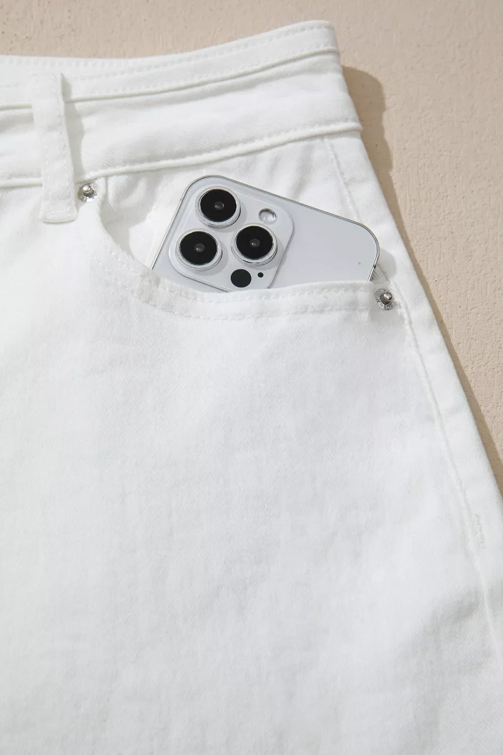 Solid Color Loose Casual Jeans