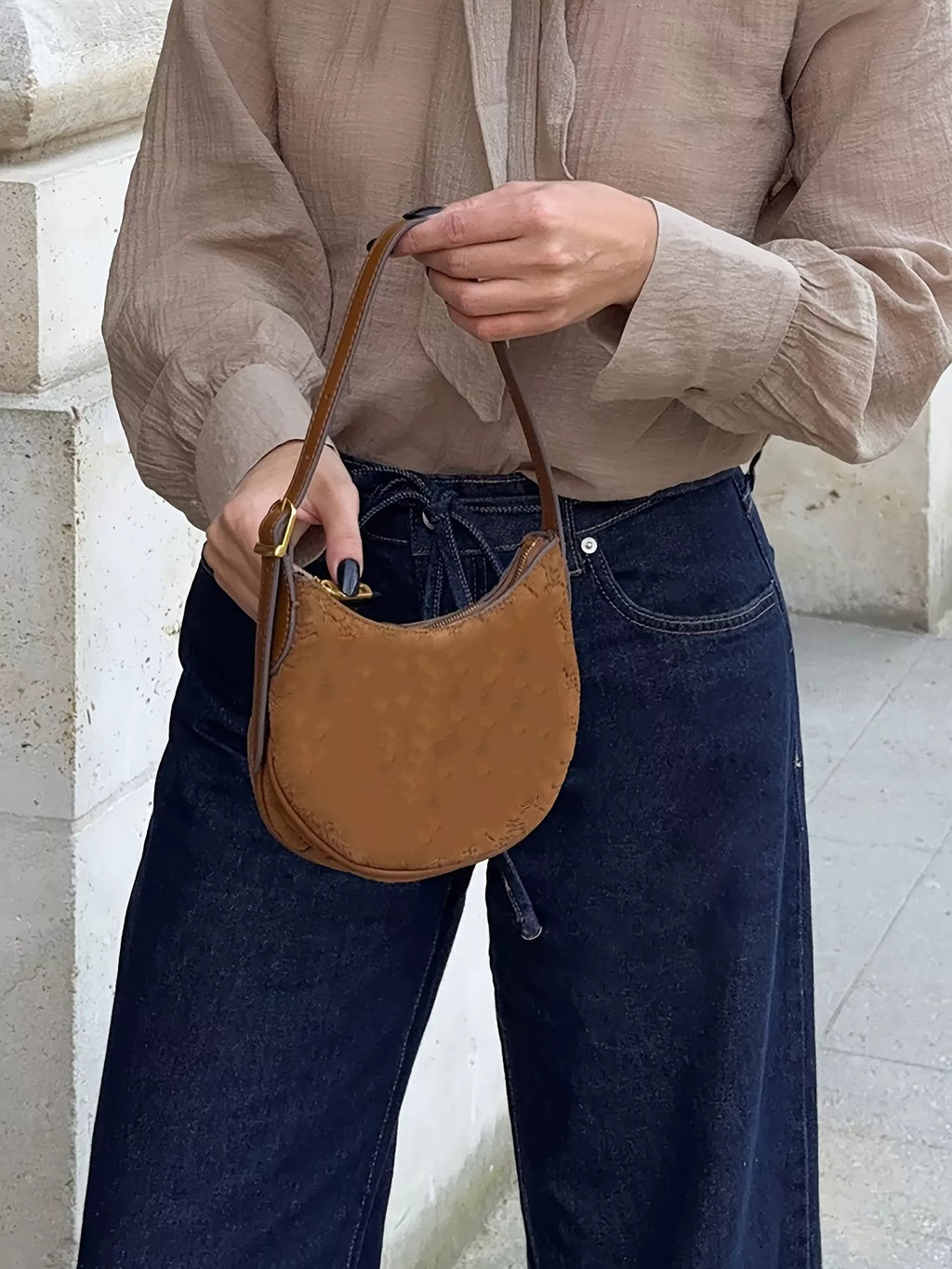 Tied Loose Fit Flare Jeans