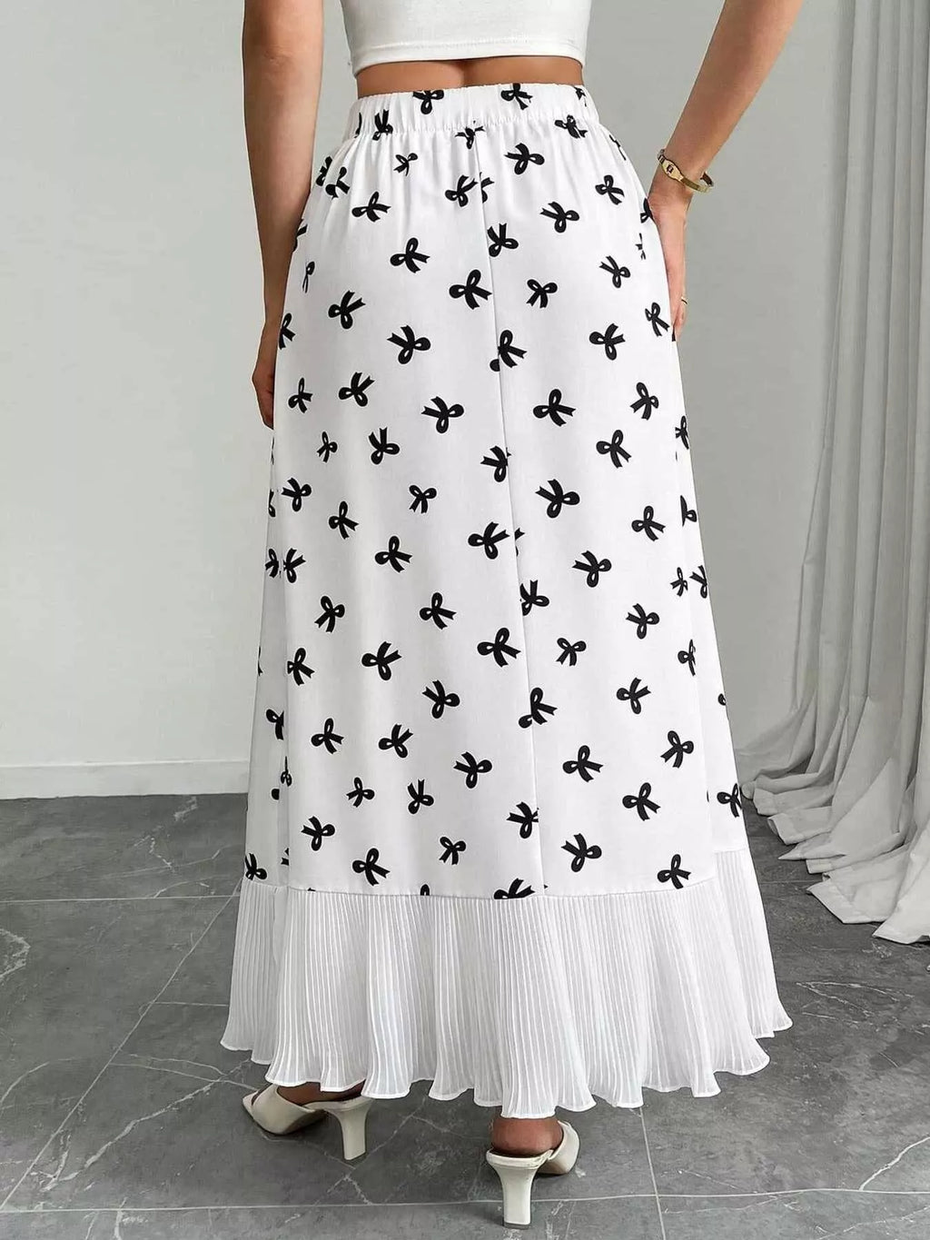 Bow Print Ruffle Hem Flowy Maxi Skirt