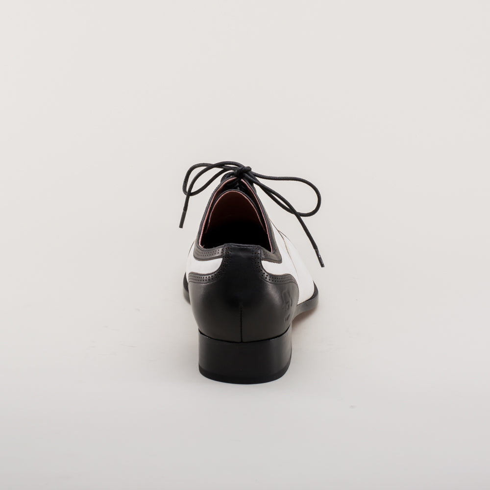 American Duchess Dandy Men's Vintage Cap Toe Oxfords (Black/White) — alternate view