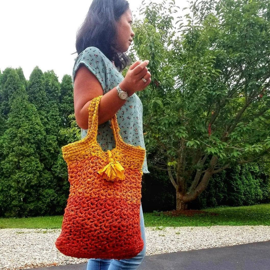 Darn Good Yarn Darn Good Tote Bag Crochet Kit — main product shot