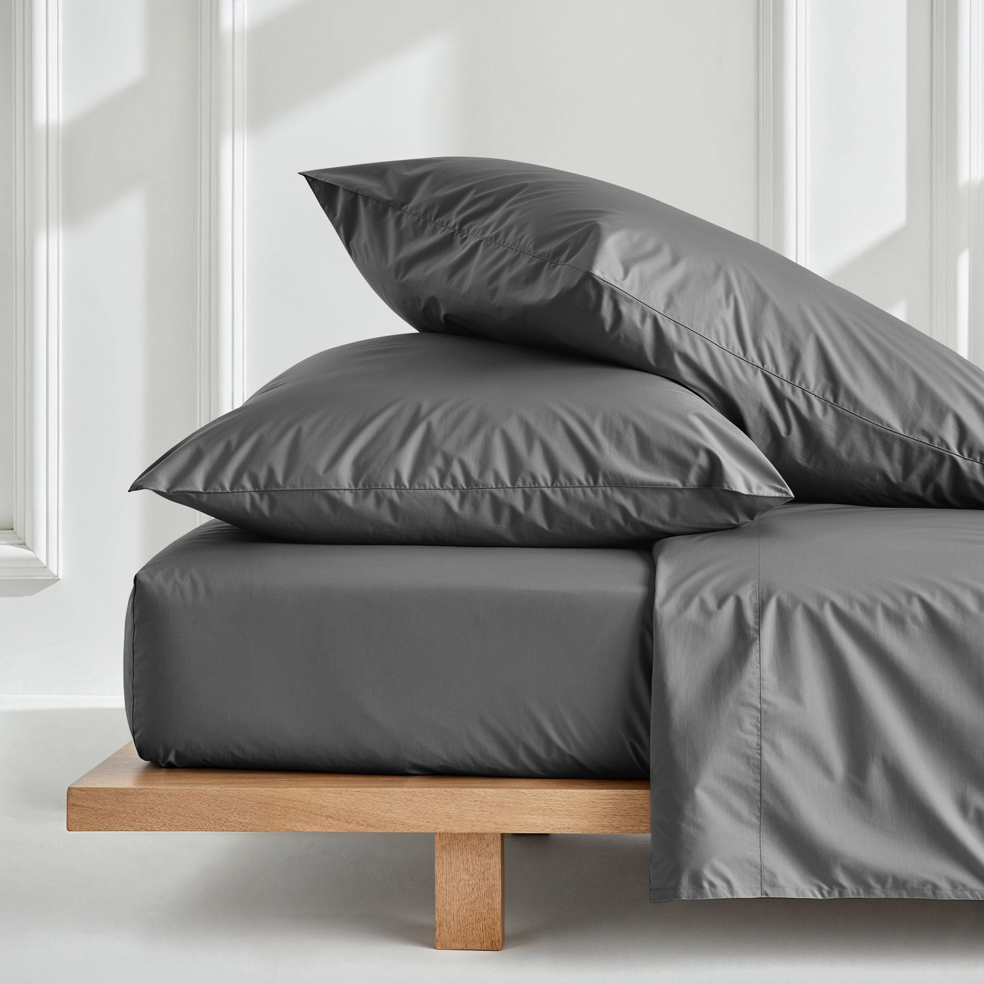 Italic Luxe Australian Sateen Sheet Set — detail shot 6