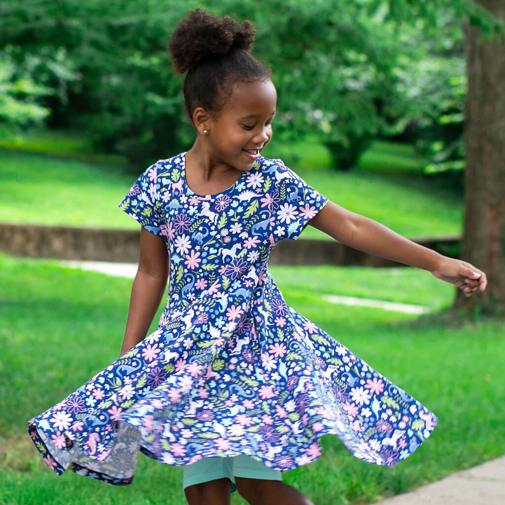 Princess Awesome & Boy Wonder "Only In My Dreams" Dinosaurs & Unicorns Super Twirler Dress with Pockets — construction detail