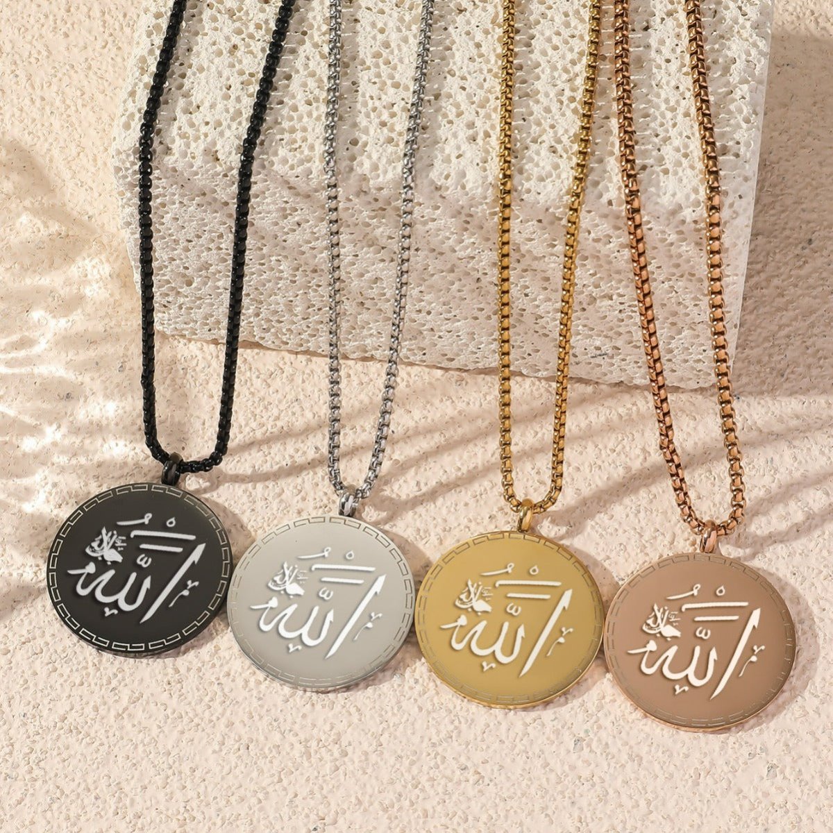 Mariam's Collection Double-Sided Titanium Steel Necklace(MAC224)(WITH GIFT BOX) — construction detail