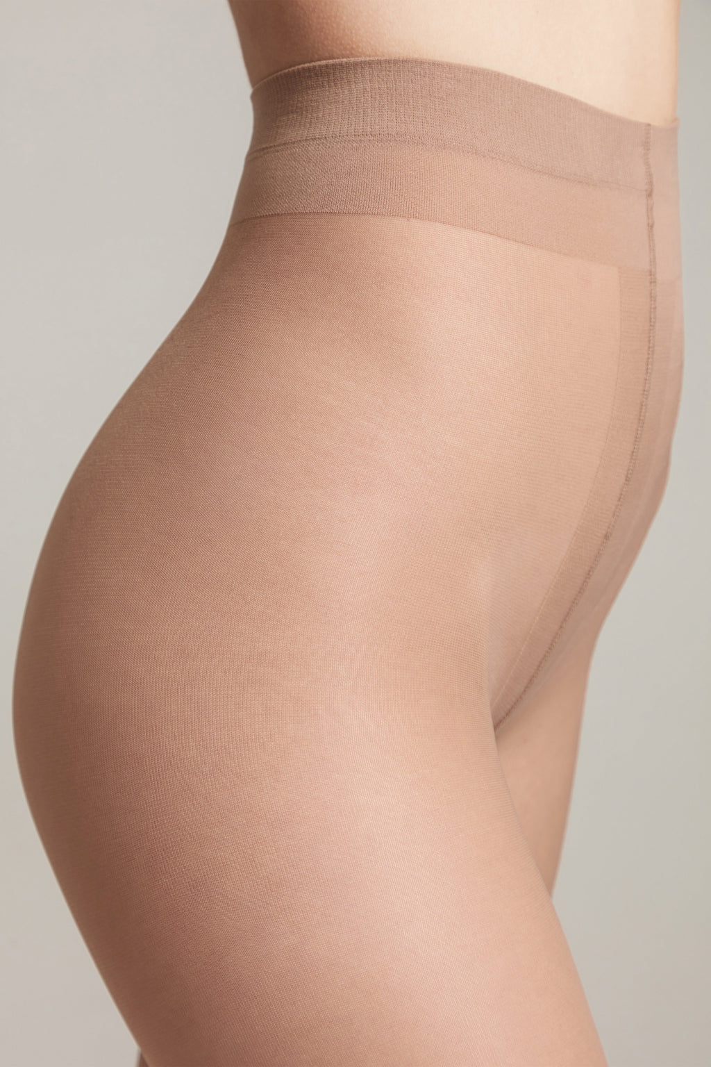 TheRanok.com Tights Conte Dress Code 40 Den - Second Skin Effect — lifestyle context