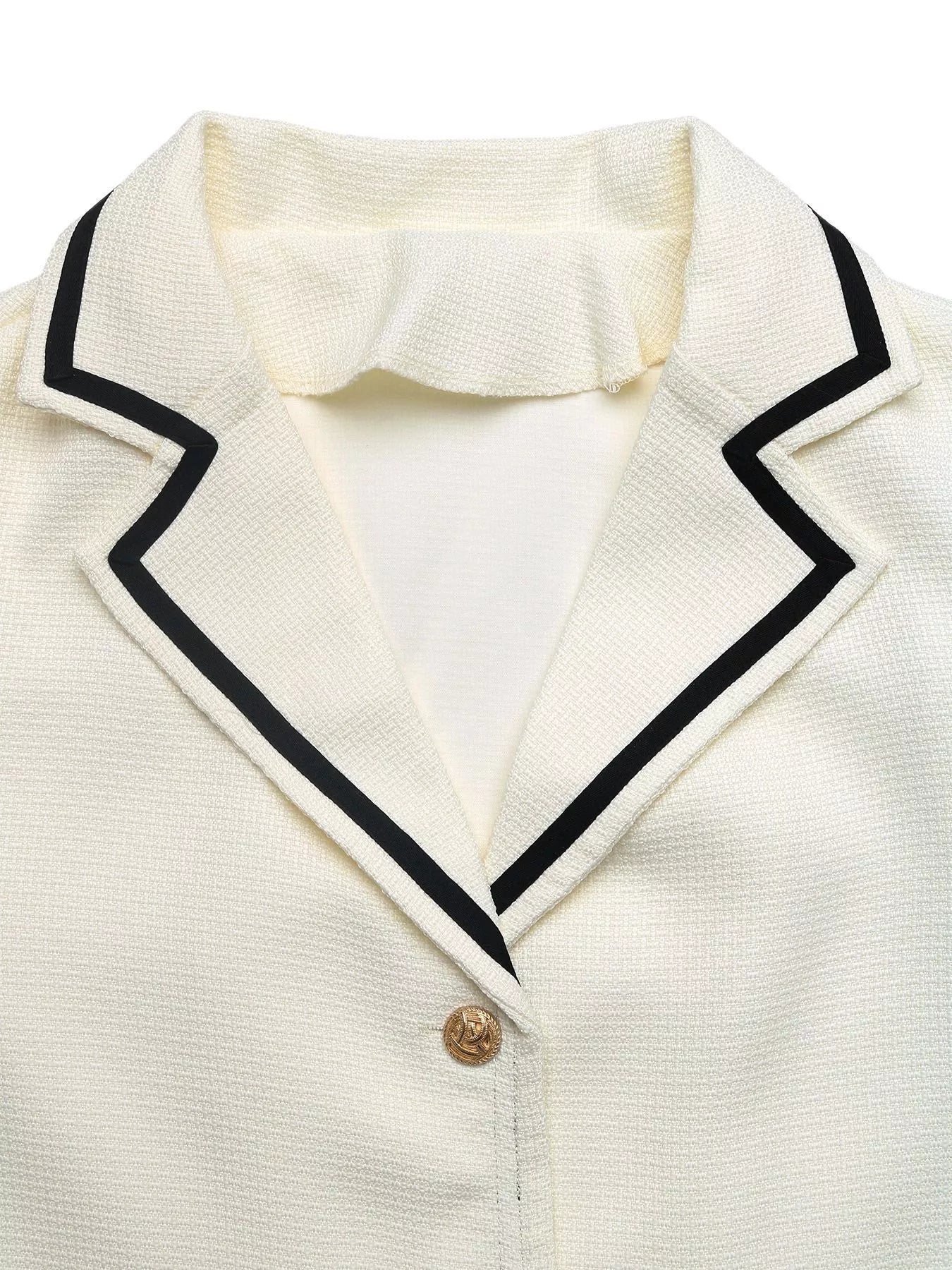 Contrast Trim Button-Up Blazer