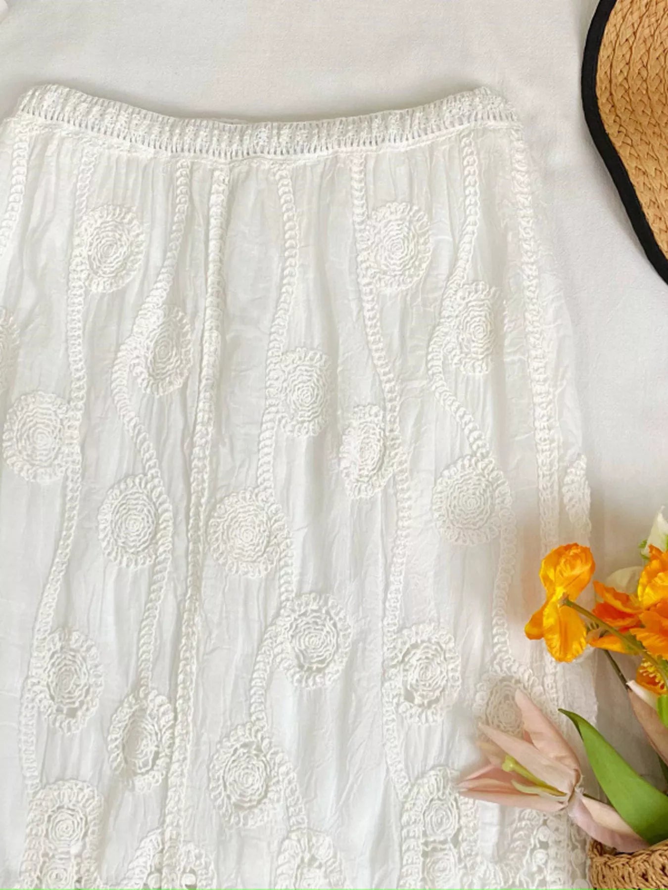 Lace Elastic Waist Midi Skirt