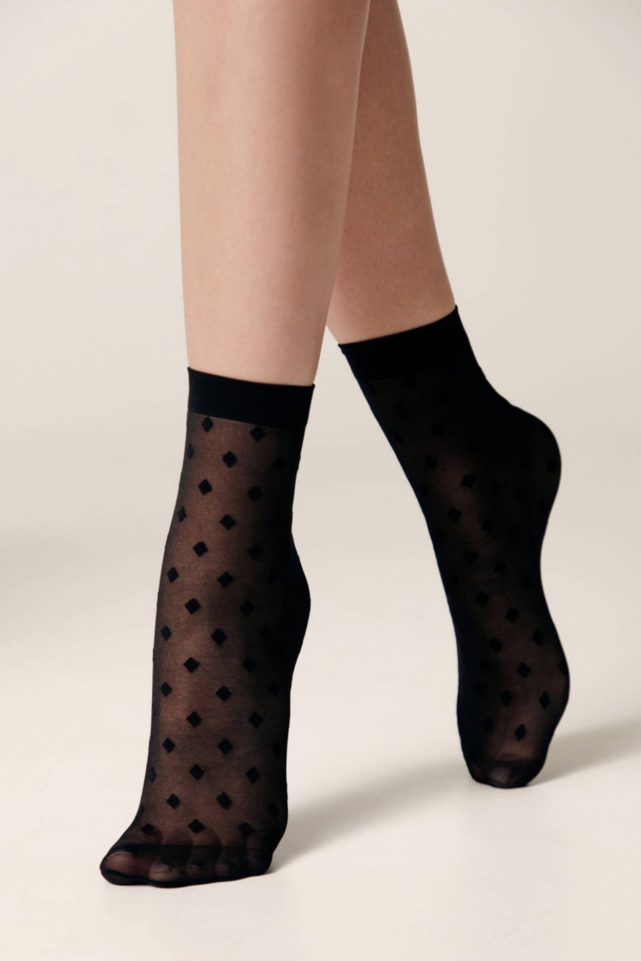 TheRanok.com Socks Conte Fantasy - Small Diamond Pattern — main product shot