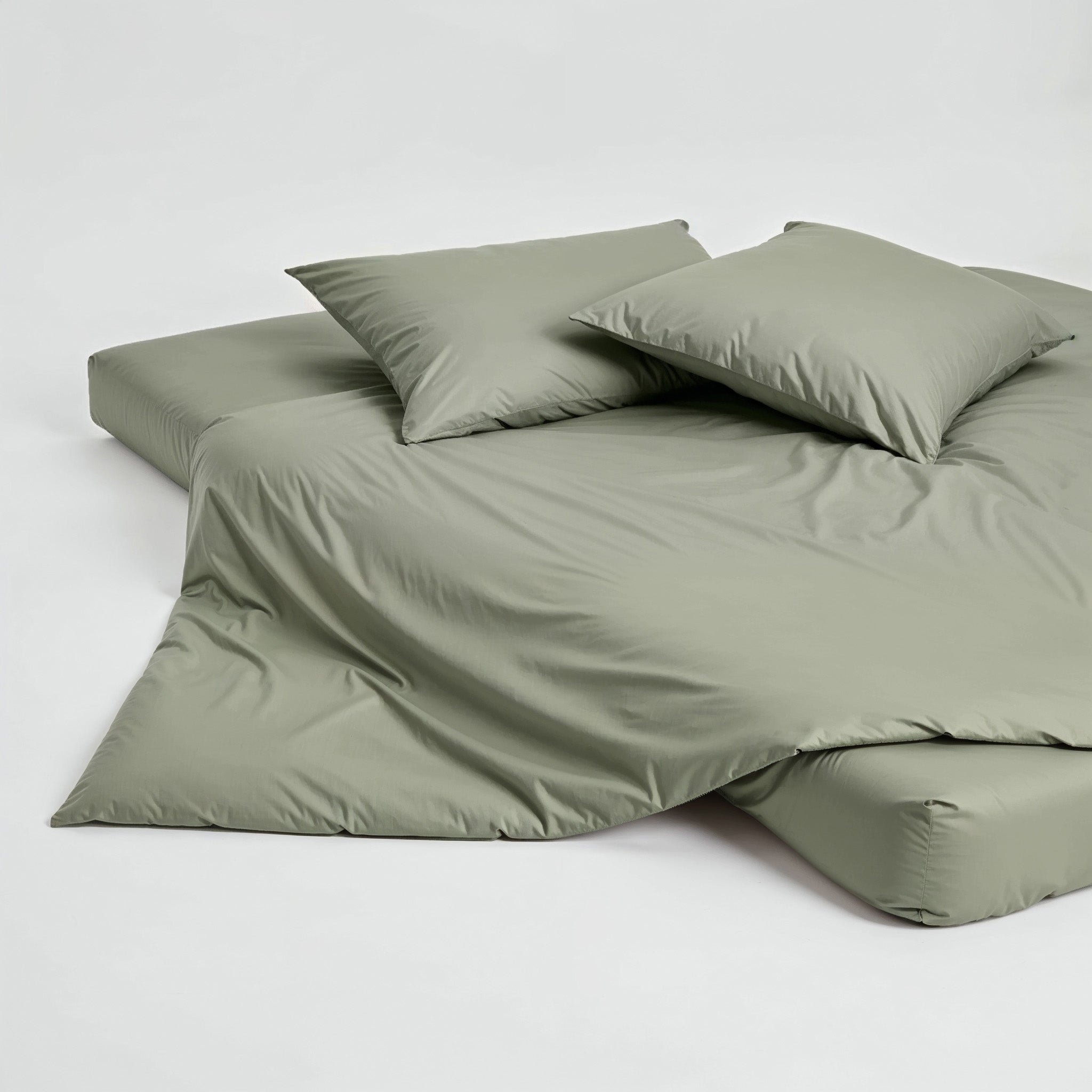 Italic Luxe Australian Sateen Pillowcase Set — product on model