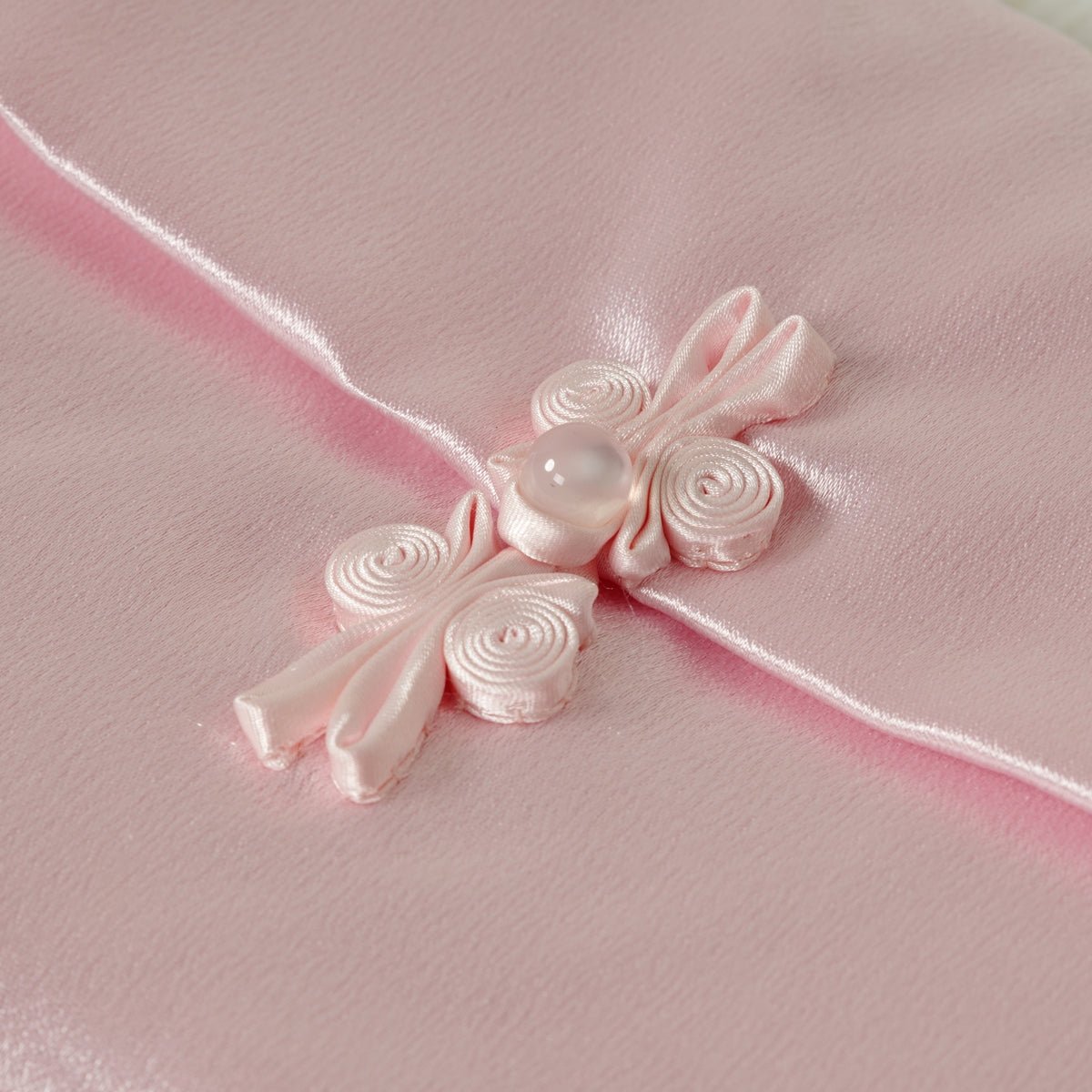 Mariam's Collection Eco-Friendly elegant Prayer Mat & Tasbeeh sets(MR066) — fabric or material detail