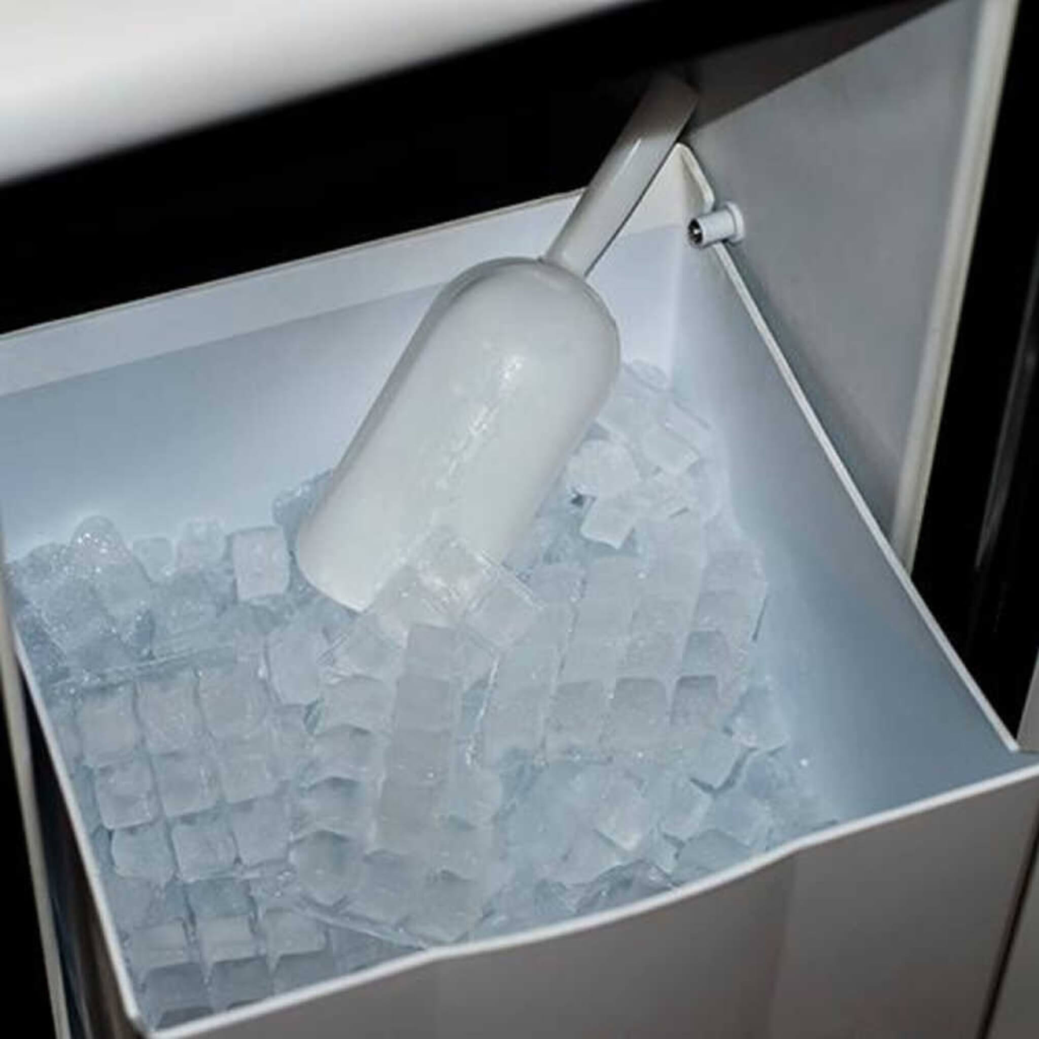 Edgestar 15-Inch Outdoor Undercounter Ice Maker W/ 50 LBS Daily Ice Production [OIM450SS] (SAK84720) – SAKSBY WHOLESALE, view