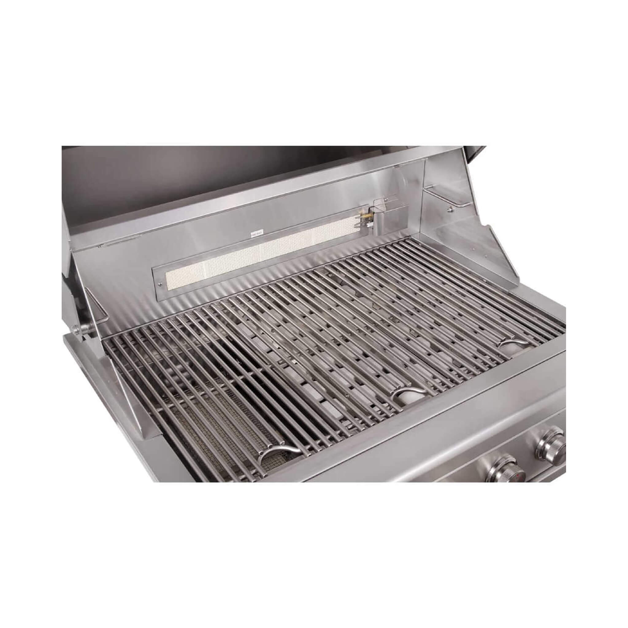 Edgestar 60K BTU 30-Inch Built-In Grill Kit With Insulated Jacket And Double Access Doors [GRL300IBKIT] (SAK82568) – SAKSBY W