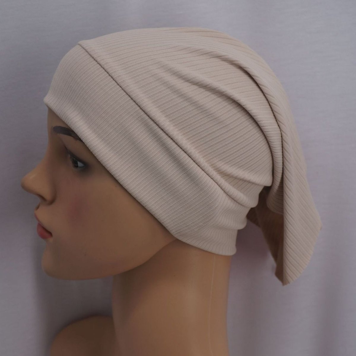Mariam's Collection Mariam's Collection Elastic Ribbed Versatile Underscarf‌ (MH192) — detail shot 9