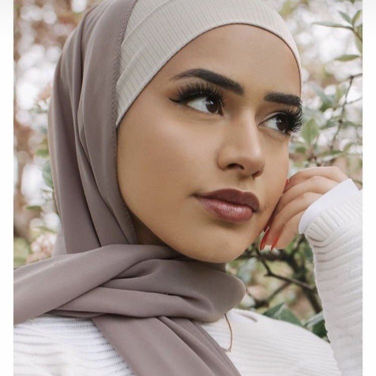 Mariam's Collection Mariam's Collection Elastic Ribbed Versatile Underscarf‌ (MH192) — main product shot