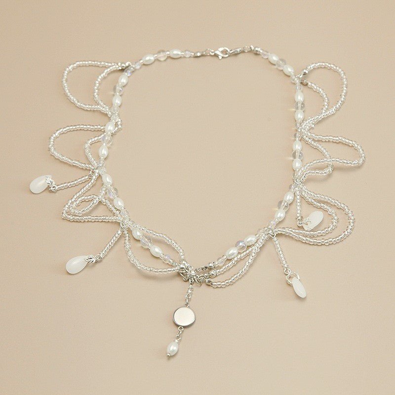 Mariam's Collection Elegance‌ Crystal Teardrop Hair Jewelry Forehead Accent (MAC335) — product on model