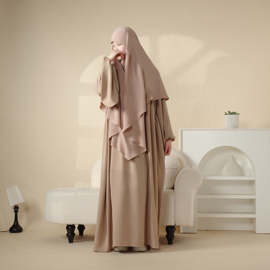Mariam's Collection Mariam's Collection Elegant 2-Piece Crepe Abaya & Khimar Set (MK008) — detail close-up