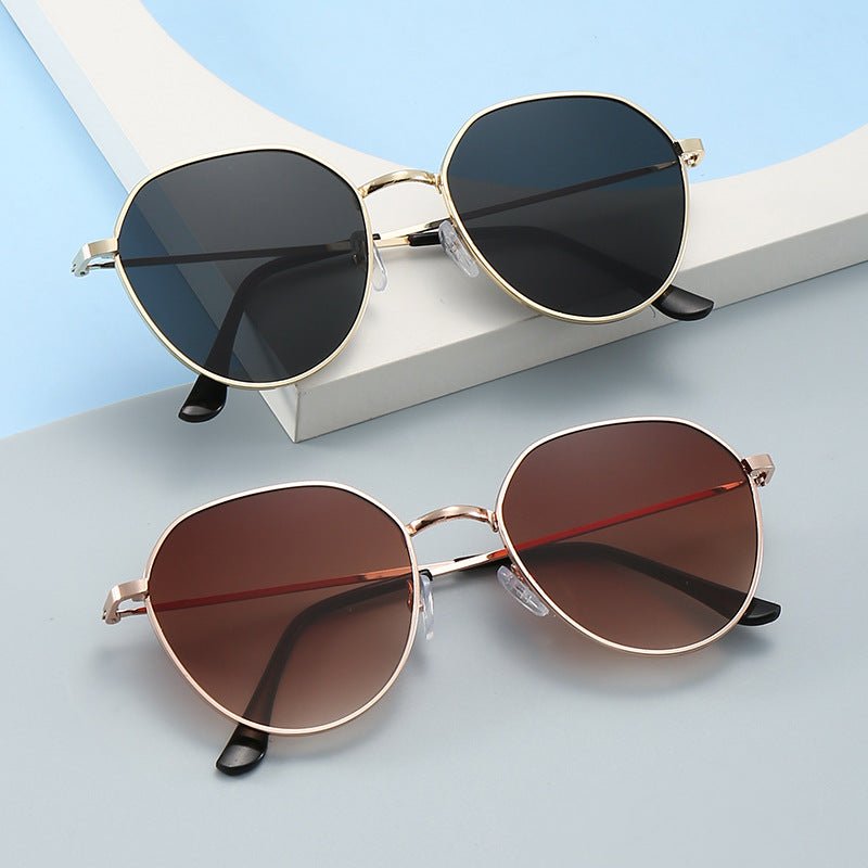 Mariam's Collection Elegant Retro Sunglasses for Women Classic with Gradient Lenses (MAC264) — main product shot