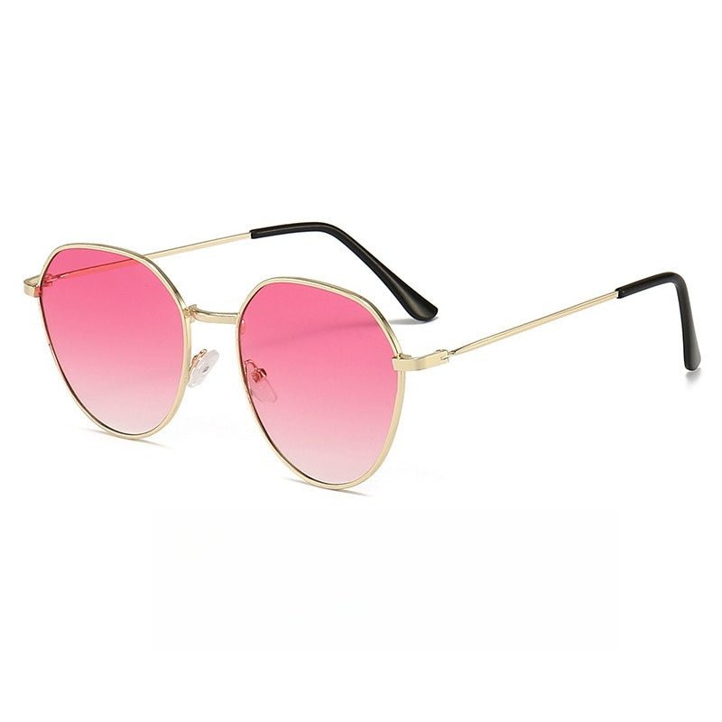 Mariam's Collection Elegant Retro Sunglasses for Women Classic with Gradient Lenses (MAC264) — detail shot 9