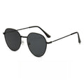 Mariam's Collection Elegant Retro Sunglasses for Women Classic with Gradient Lenses (MAC264) — detail shot 6