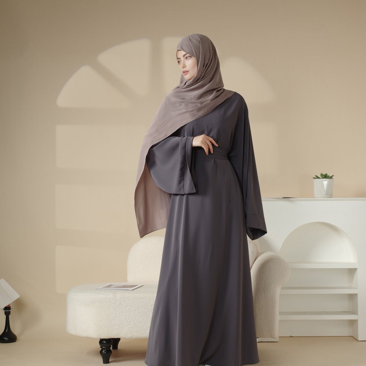 Mariam's Collection Elegant Solid Color Abaya For Muslimahs (MA036) — detail shot 7