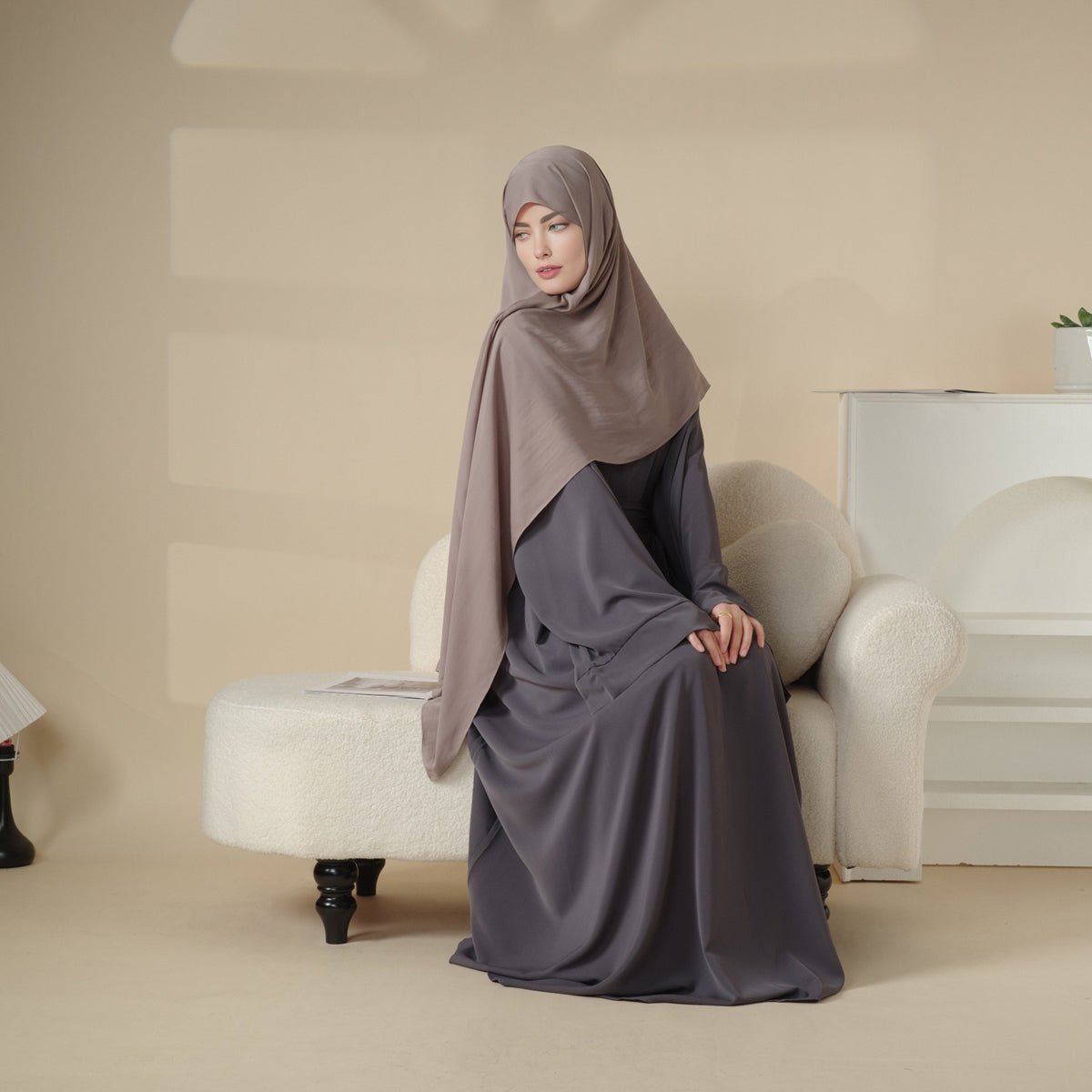 Mariam's Collection Elegant Solid Color Abaya For Muslimahs (MA036) — product on model