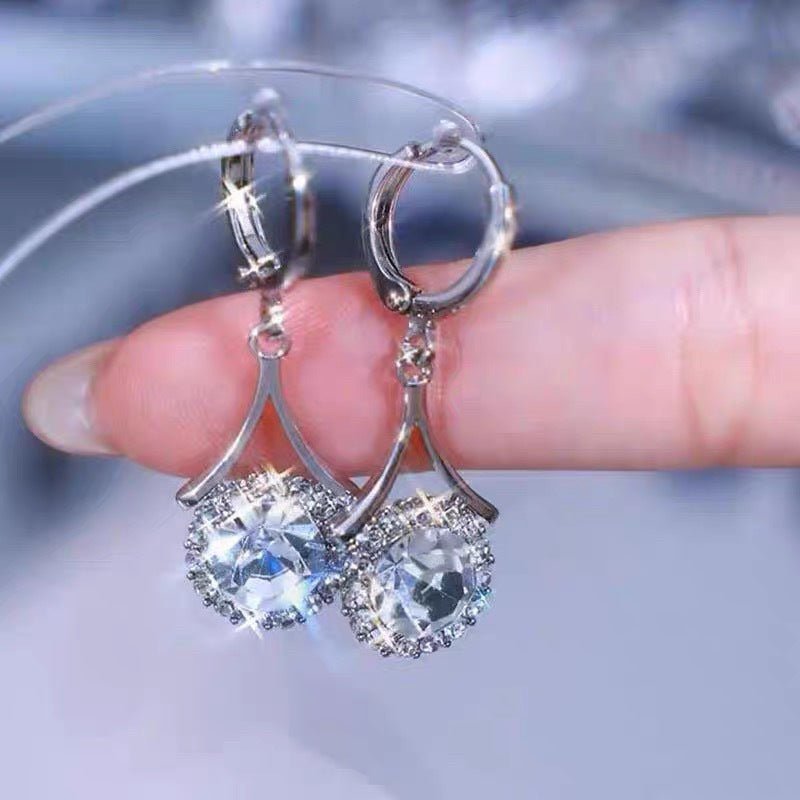 Mariam's Collection Elegant Sparkling Dangle  Rhinestone Earrings (MAC324) — detail shot 7