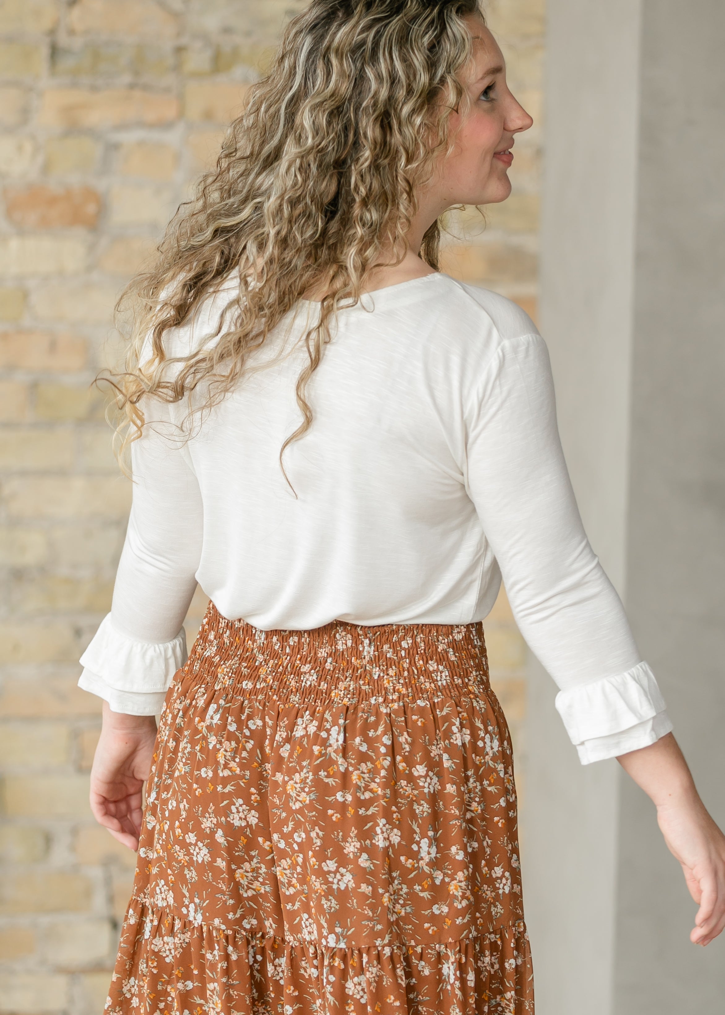 Inherit Co. Essential Ivory Ruffled 3/4 Sleeve Top - FINAL SALE — alternative angle