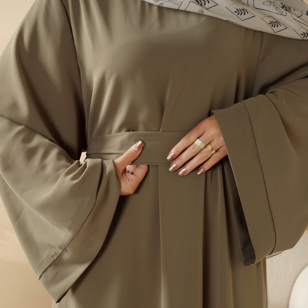 Mariam's Collection Essential Premium Loose Fit Abaya 2-Piece Set with Versatile Pockets (MA120) — packaging