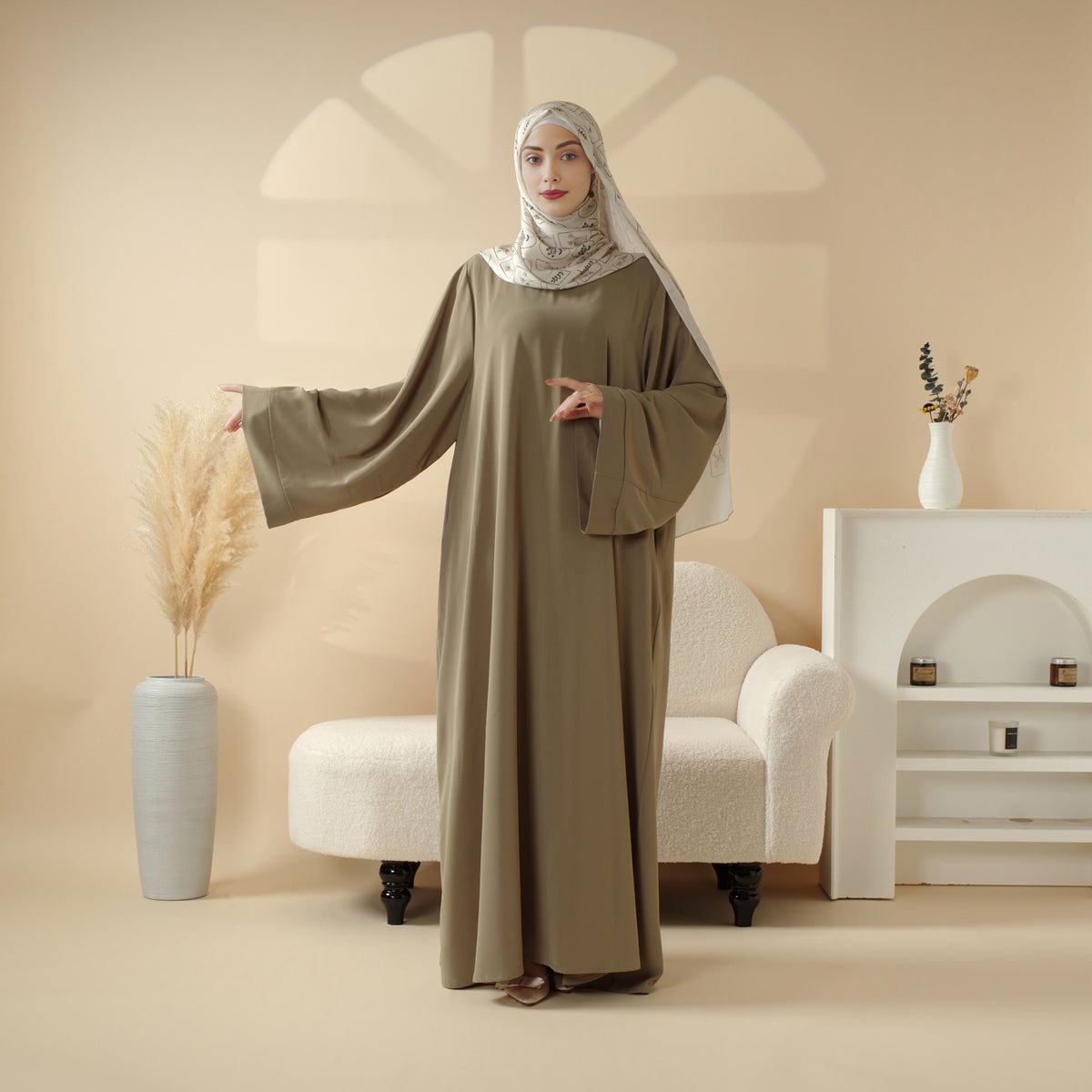 Mariam's Collection Essential Premium Loose Fit Abaya 2-Piece Set with Versatile Pockets (MA120) — detail shot 9