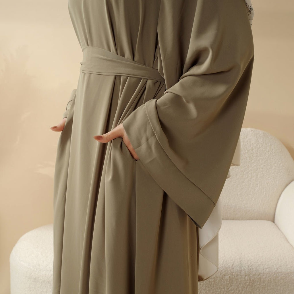 Mariam's Collection Essential Premium Loose Fit Abaya 2-Piece Set with Versatile Pockets (MA120) — color detail