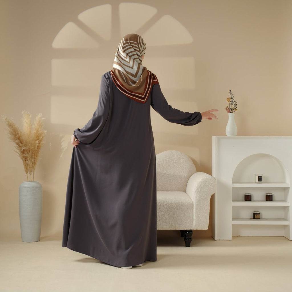 Mariam's Collection Essential Premium Versatile Pockets Umbrella Cut Abaya (MA113) — fabric or material detail