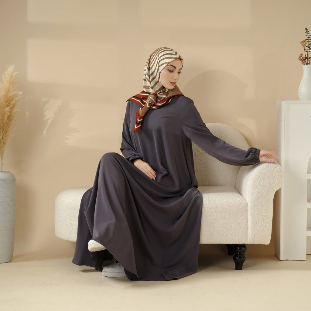 Mariam's Collection Essential Premium Versatile Pockets Umbrella Cut Abaya (MA113) — feature highlight