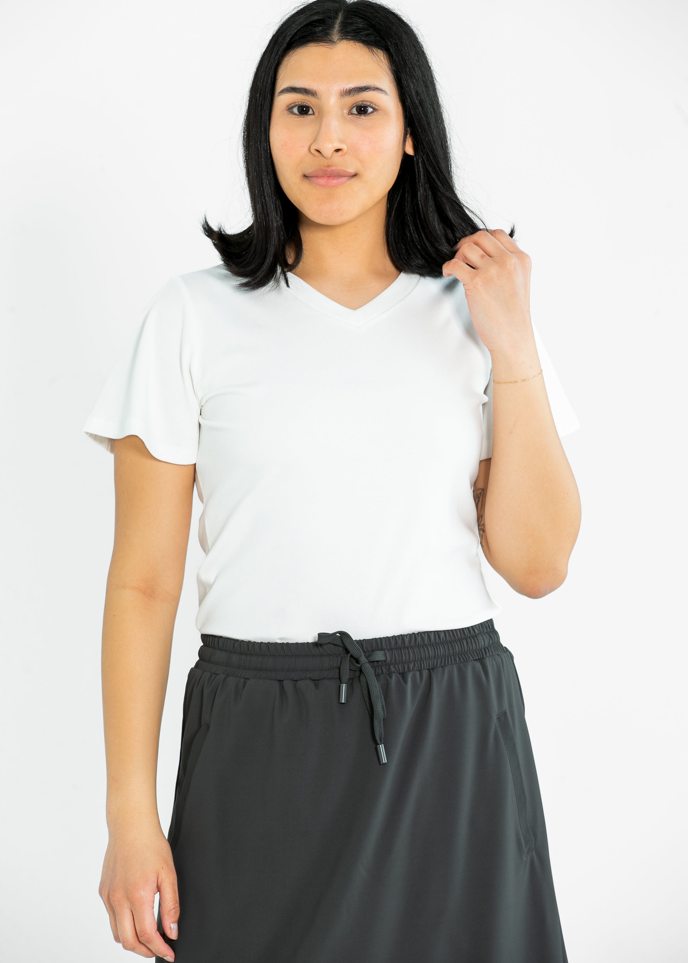 Inherit Co. Essential V-neck Flutter Sleeve Top — packaging
