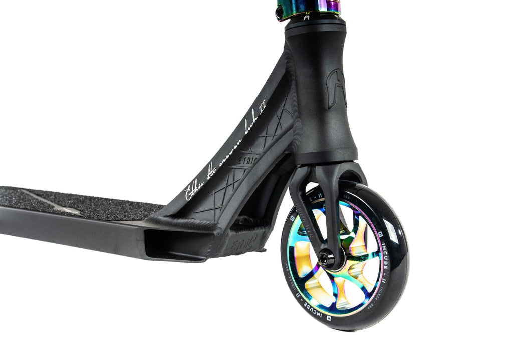 Ethic DTC Erawan V2 Medium Complete Scooter - Neochrome