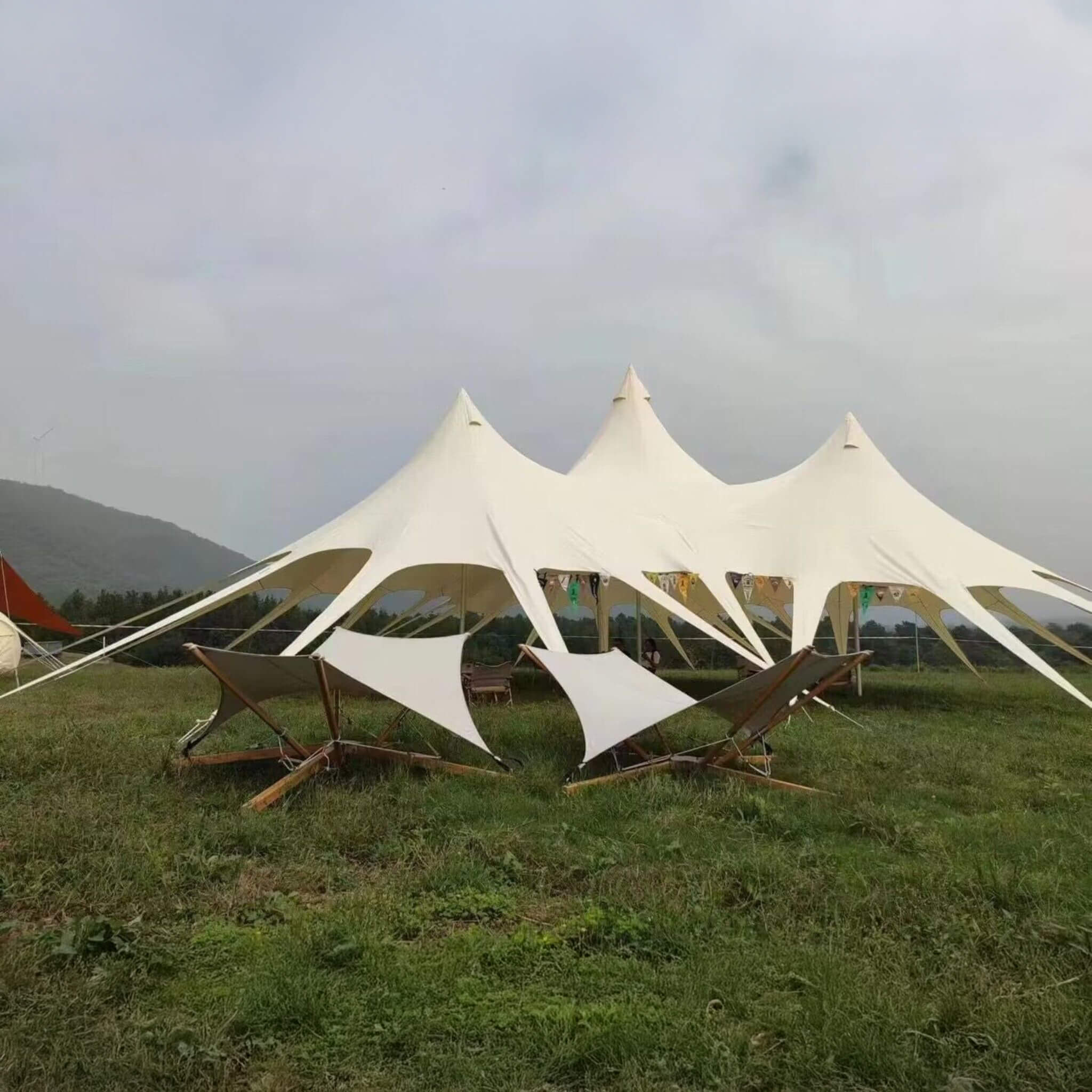 Extra-Large Portable Waterproof Multifunctional Outdoor Rain Tarp Canopy (SAK79811) – SAKSBY WHOLESALE