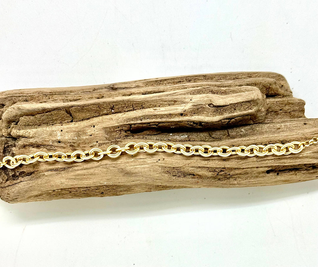 Bracelet Electroplated Circle 14k Gold Plated 7” with 2” ext.