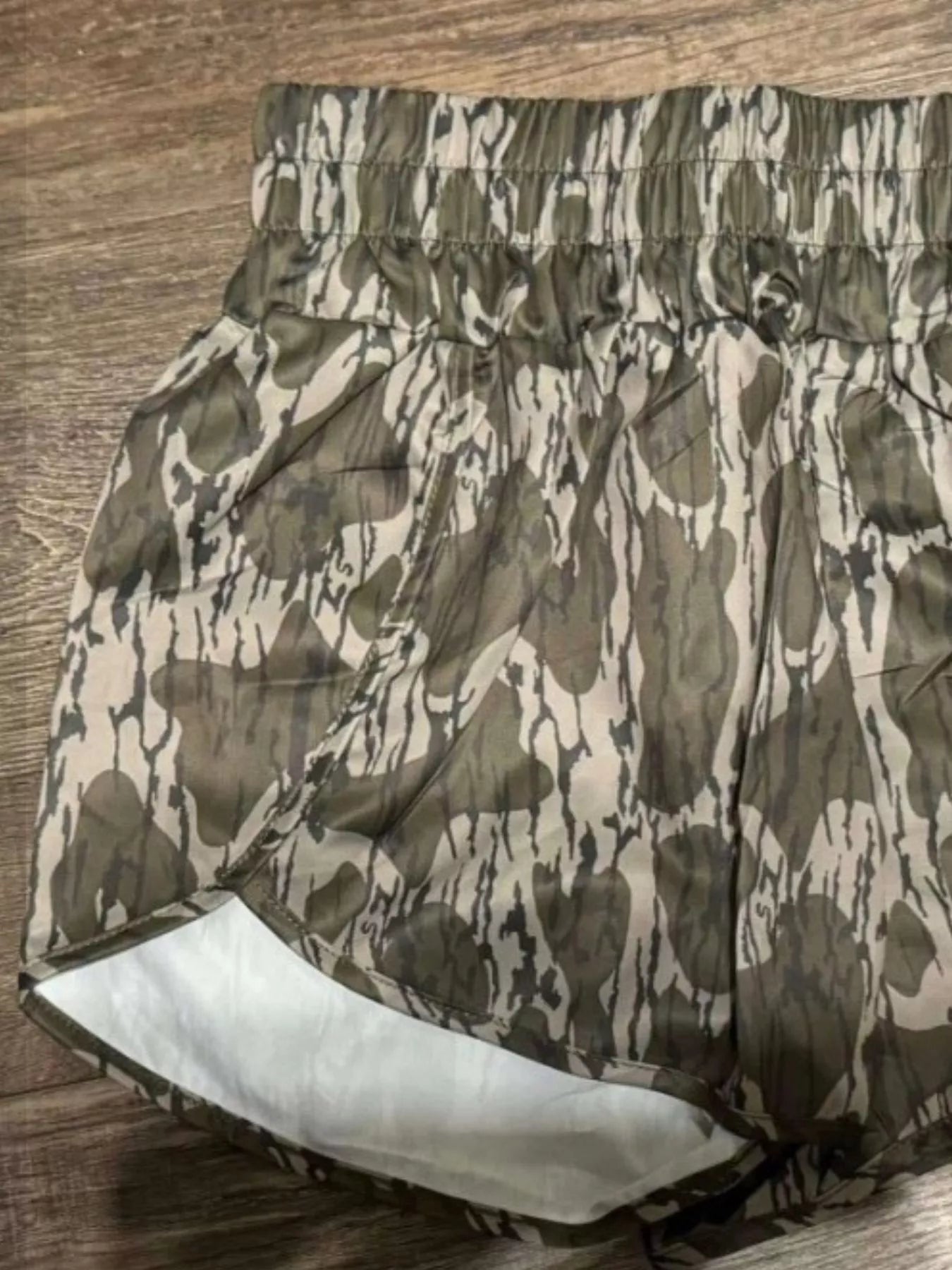 Camo Print Elastic Waist Shorts
